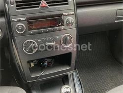 Gris / plata Usado 2005 Mercedes A160 Classic Monovolumen | 4000 € (Un poco caro)