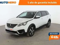 Blanco Usado 2018 Peugeot 5008 Allure Monovolumen | 16.799 €