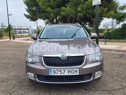 Gris / plata Usado 2011 Skoda Superb Ambition Familiar | 6900 € (Precio justo)