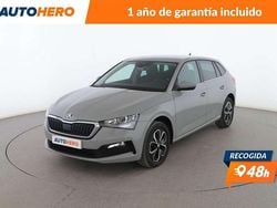 Gris Usado 2024 Skoda Scala Selection Utilitario | 18.475 € (Precio justo)