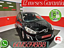 Negro Usado 2013 Peugeot 308 Access Berlina | 5980 € (Super precio)