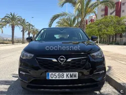Negro Usado 2018 Opel Grandland X Selective SUV | 8500 €