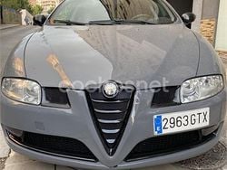 Gris / plata Usado 2007 Alfa Romeo GT Distinctive Coupe | 7500 € (Un poco caro)