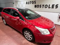Rojo Usado 2010 Toyota Avensis Active Berlina | 5495 € (Precio justo)