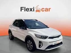 Blanco Usado 2021 Kia Stonic SUV | 13.990 € (Buen precio)