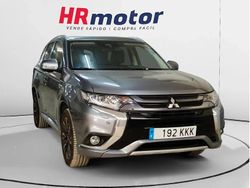 Gris Usado 2015 Mitsubishi Outlander P-HEV SUV | 17.590 € (Un poco caro)