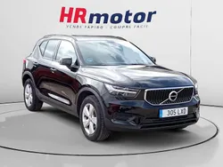 Negro Usado 2022 Volvo XC40 Momentum SUV | 26.610 € (Precio justo)