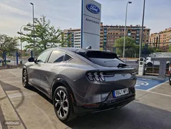 Gris / plateado Usado 2024 Ford Mustang Mach-E Premium SUV | 37.950 € (Super precio)