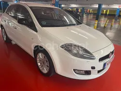 Blanco Usado 2012 Fiat Bravo Easy Utilitario | 4490 € (Precio justo)