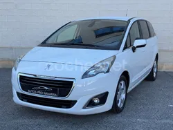 Blanco Usado 2014 Peugeot 5008 Active Monovolumen | 6500 € (Buen precio)