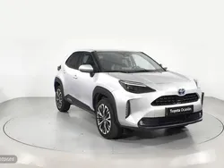 Gris Usado 2023 Toyota Yaris Cross Style SUV | 27.300 € (Precio justo)