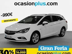 Blanco Usado 2019 Opel Astra Selective Familiar | 9910 € (Buen precio)