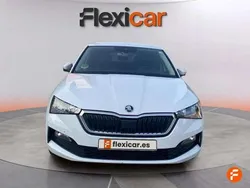 Blanco Usado 2022 Skoda Scala Ambition Utilitario | 16.390 € (Precio justo)