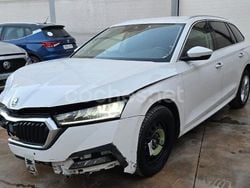 Blanco Usado 2022 Skoda Octavia Familiar | 7500 €