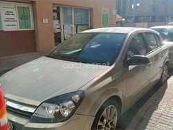 Gris / plata Usado 2004 Opel Astra Cosmo Berlina | 950 € (Super precio)