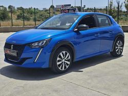 Azul Usado 2023 Peugeot e-208 Active Utilitario | 16.990 € (Super precio)