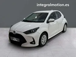 Blanco Usado 2022 Toyota Yaris Business Edition Utilitario | 14.700 € (Precio justo)