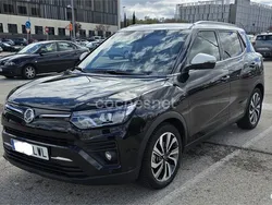 Negro Usado 2022 Ssangyong Tivoli Limited SUV | 20.900 € (Caro)