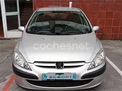Gris / plata Usado 2004 Peugeot 307 Berlina | 3400 € (Precio justo)