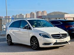 Blanco Usado 2012 Mercedes B180 Sport Edition Monovolumen | 10.490 € (Precio justo)