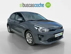 Gris/plata Usado 2022 Kia Rio | 16.490 € (Precio justo)