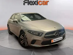 Gris Usado 2021 Mercedes A250 Berlina | 21.290 € (Super precio)