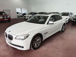 Blanco Usado 2010 BMW 740 Comfort Edition Berlina | 16.900 €
