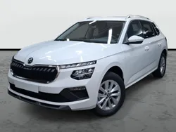Blanco candy Nuevo 2025 Skoda Kamiq Selection SUV | 20.490 € (Precio justo)
