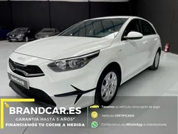 Blanco Usado 2023 Kia Ceed | 17.900 € (Buen precio)