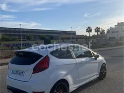 Blanco Usado 2011 Ford Fiesta Sport Utilitario | 7199 € (Un poco caro)