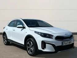 Blanco Usado 2024 Kia XCeed SUV | 22.300 € (Precio justo)