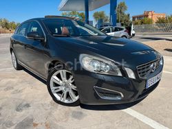 Gris / plata Usado 2011 Volvo V60 Summum Familiar | 6500 €