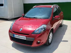 Granate Usado 2010 Renault Clio GrandTour Familiar | 4990 € (Buen precio)
