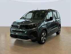 Gris artense Nuevo 2025 Peugeot Rifter GT Monovolumen | 33.700 € (Caro)