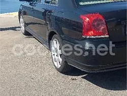 Negro Usado 2005 Toyota Avensis Executive Berlina | 5250 € (Un poco caro)