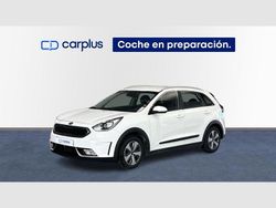 Clear white (sólido) Usado 2018 Kia Niro SUV | 18.950 € (Un poco caro)