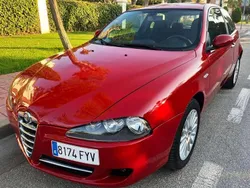 Rojo Usado 2007 Alfa Romeo 147 Impression Utilitario | 4000 € (Precio justo)