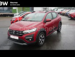 Rojo Usado 2022 Dacia Sandero Expression Utilitario | 15.900 € (Precio justo)