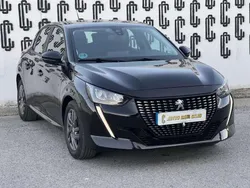Negro Usado 2021 Peugeot 208 Active Utilitario | 12.990 € (Precio justo)