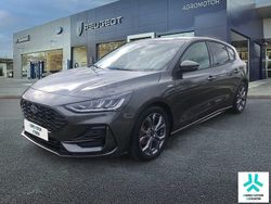 Gris Usado 2023 Ford Focus ST-Line Berlina | 17.500 € (Precio justo)