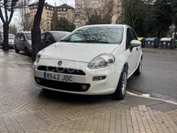 Blanco Usado 2015 Fiat Punto Easy Utilitario | 5900 € (Precio justo)