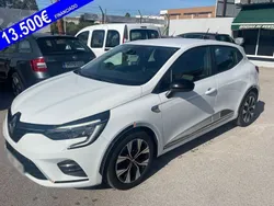 Blanco Usado 2021 Renault Clio V LIMITED | 14.500 € (Un poco caro)