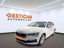 Blanco Usado 2022 Skoda Scala Ambition Utilitario | 14.990 € (Precio justo)