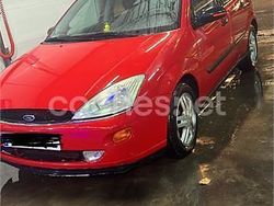 Rojo Usado 2000 Ford Focus Ambiente Familiar | 1900 € (Precio justo)