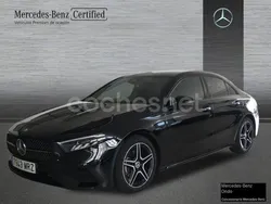 Negro Usado 2024 Mercedes A200 AMG line Berlina | 33.900 € (Precio justo)