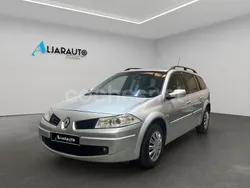 Gris / plata Usado 2007 Renault Mégane GrandTour Business Familiar | 3490 € (Un poco caro)