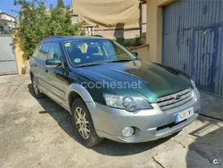 Verde Usado 2004 Subaru Legacy Familiar | 3800 €
