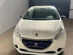 Blanco Usado 2013 Peugeot 208 Access Utilitario | 5000 € (Super precio)