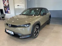Negro Usado 2023 Mazda MX30 Makoto SUV | 28.900 € (Super precio)