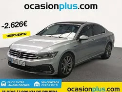 Plateado Usado 2020 VW Passat GTE Berlina | 26.264 € (Caro)